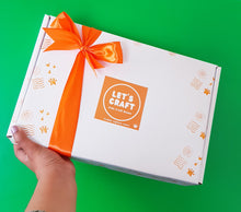 Load image into Gallery viewer, The-best-Xmas-Craft-Box-for-kids-this-year